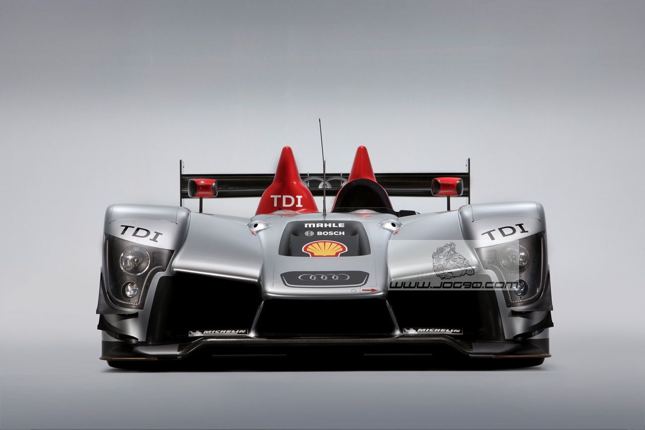 audi-r15-studio-11-1280.jpg